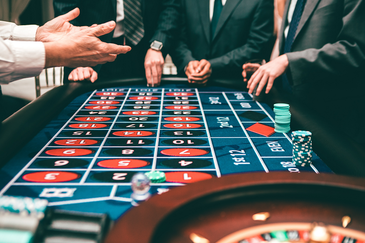 5 Reasons Online Casinos Appeal to Players - Forever Casino